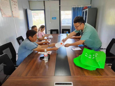 思茅分局以環(huán)保咨詢服務(wù)為支點(diǎn)，全面提升政務(wù)效能，聚力優(yōu)化營(yíng)商環(huán)境